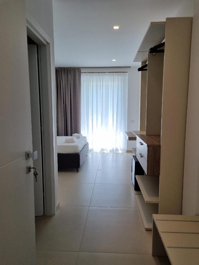 Marea Retreat Rooms Marina di Camerota Exterior photo